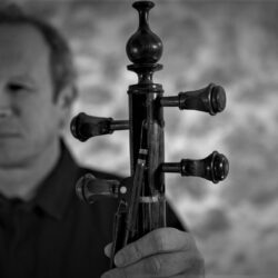 Xavier Uters « Kenanche solo »